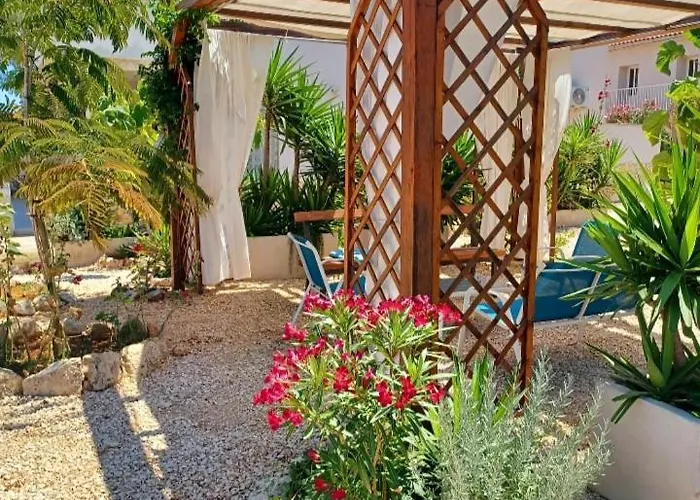 Vakantiehuis House Gita *