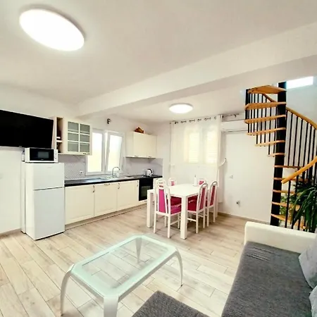 Nyaraló House Gita *